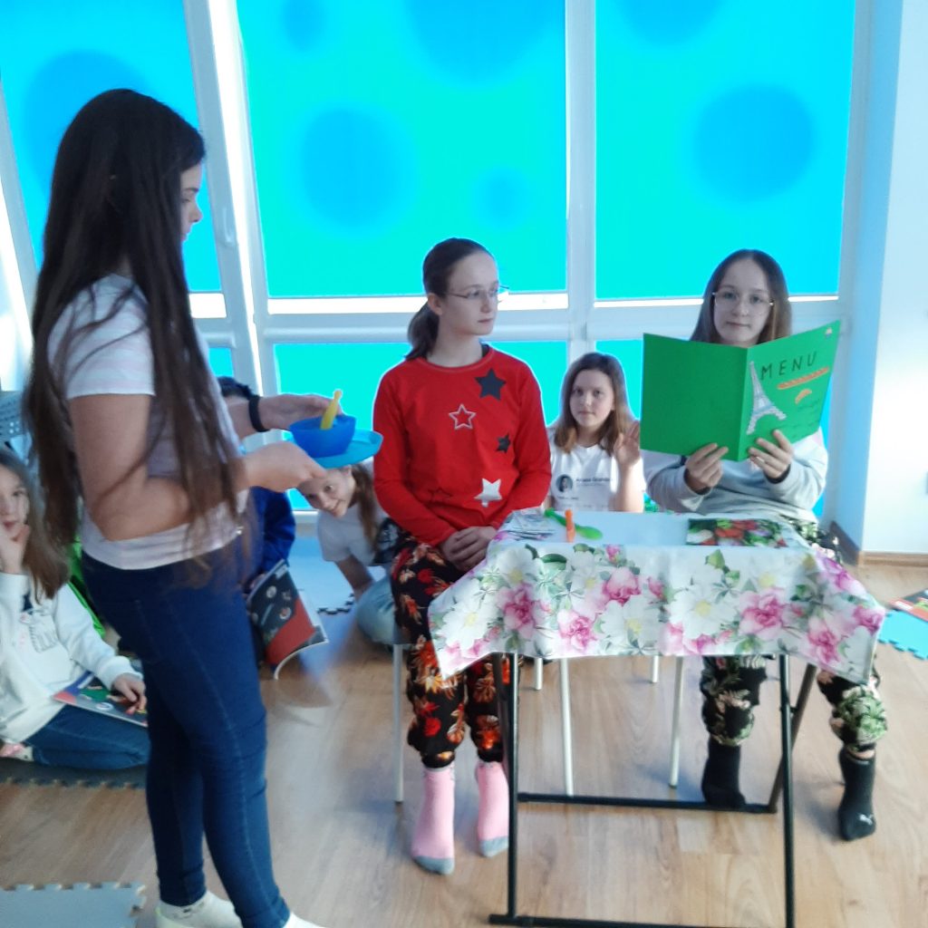 190052427 296653692117321 5322706375684126180 n