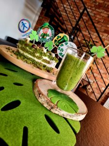 Borys Furtok FWF 6 4 - Helen Doron English