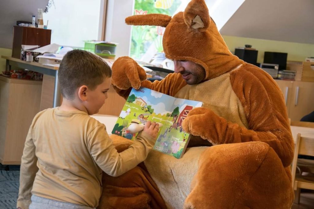 Prawdziwa magia w ksiazkach 12 FB IMG 1684390685296 - Helen Doron English