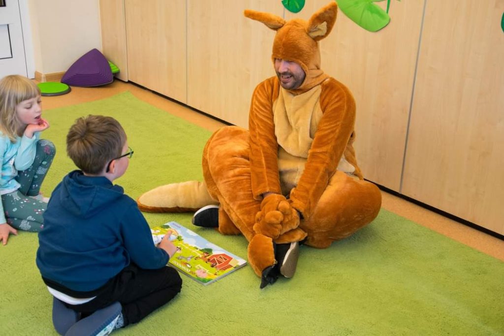 Prawdziwa magia w ksiazkach 8 FB IMG 1684390693011 - Helen Doron English