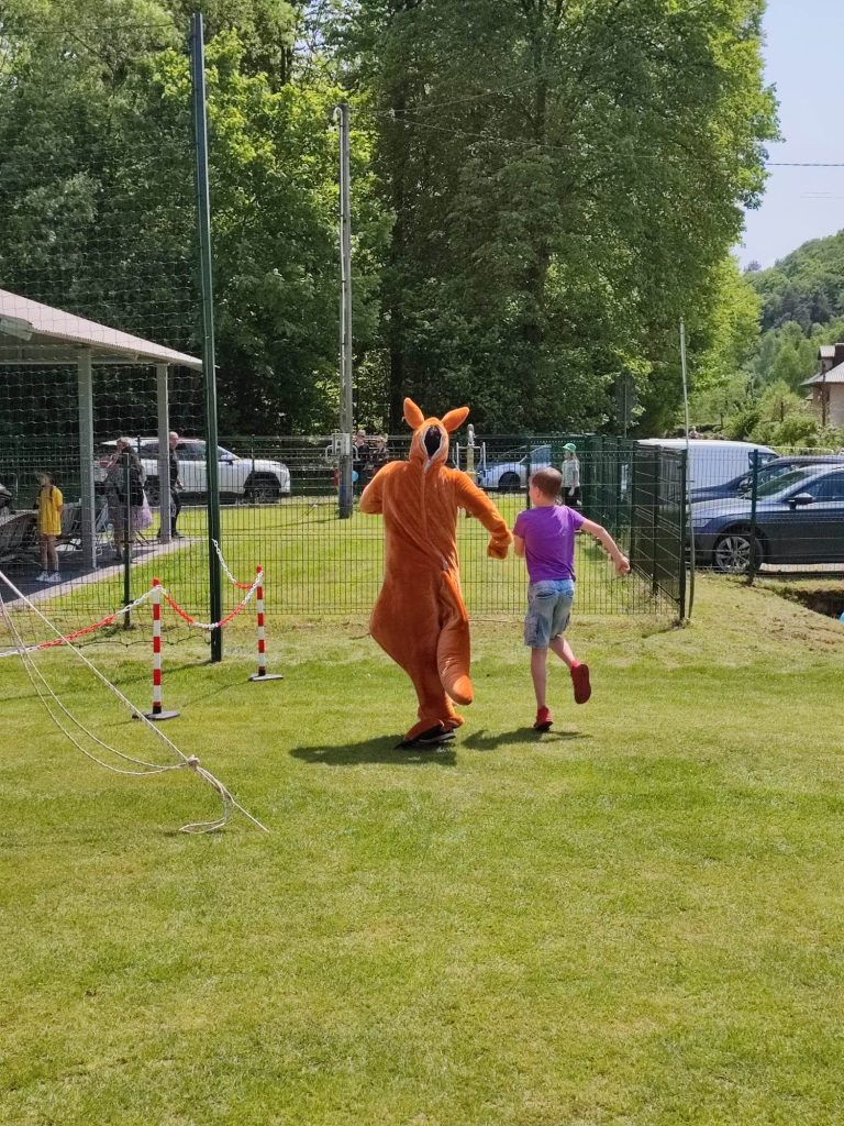 Wielki piknik rodzinny naszej szkoły 15 received 1260712094836465 - Helen Doron English