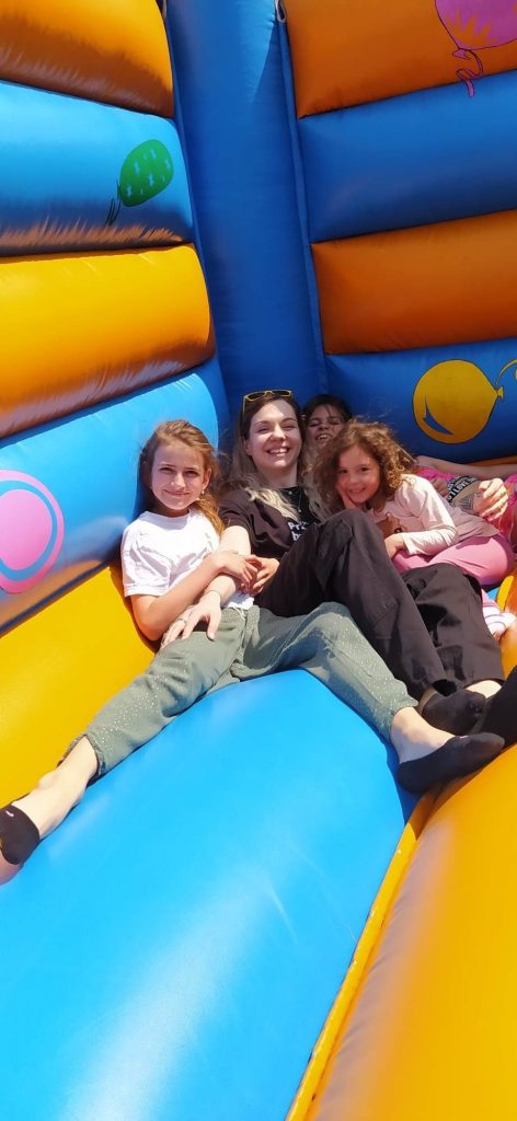 Wielki piknik rodzinny naszej szkoły 23 received 1356501801582372 - Helen Doron English