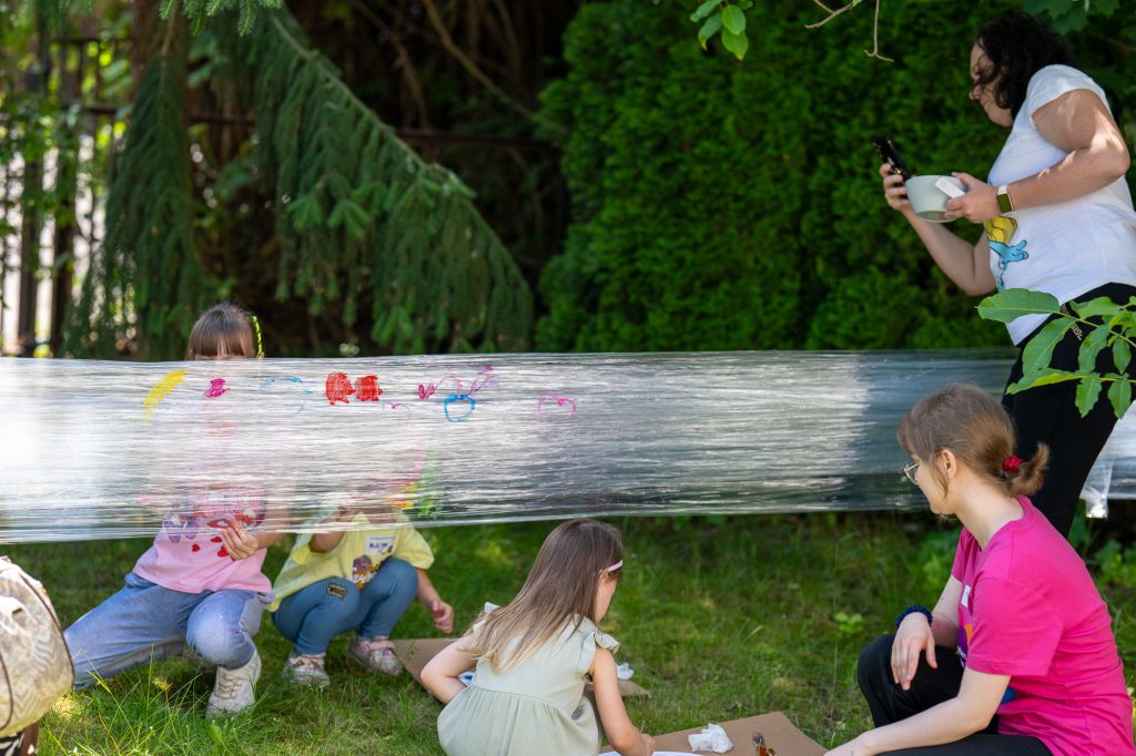 Fotorelacja z czerwcowego dnia otwartego w naszej szkole angielskiego 8 MS82221 - Helen Doron English