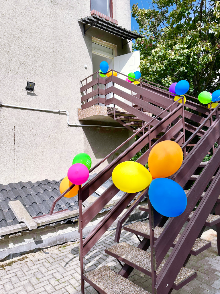 6 - Helen Doron English