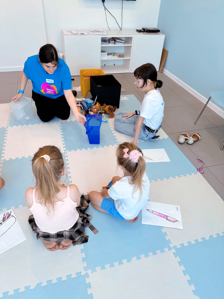 8 - Helen Doron English