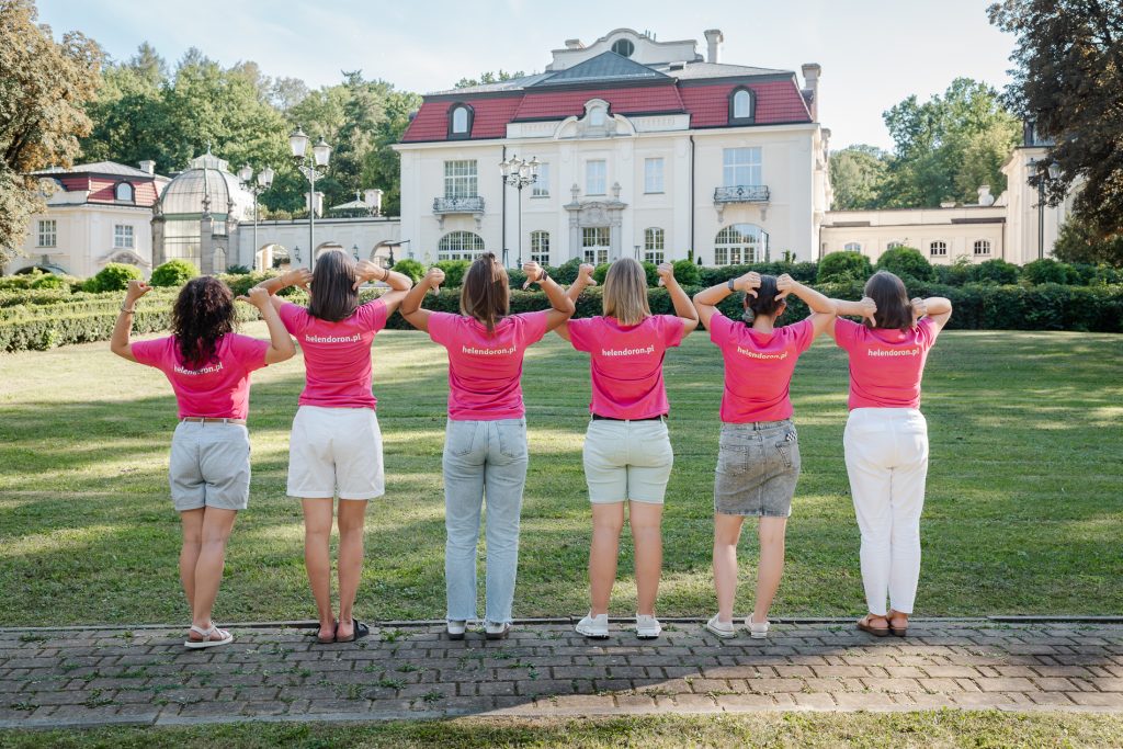 DSC2799 2 - Helen Doron English