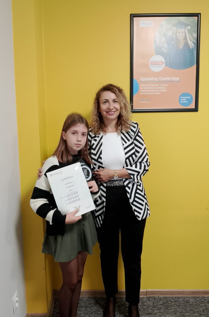 Gala wręczenia certyfikatów Cambridge 2025 1 IMG 20251011 100716 - Helen Doron English