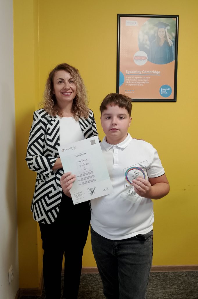 Gala wręczenia certyfikatów Cambridge 2025 6 IMG 20251011 100917 - Helen Doron English