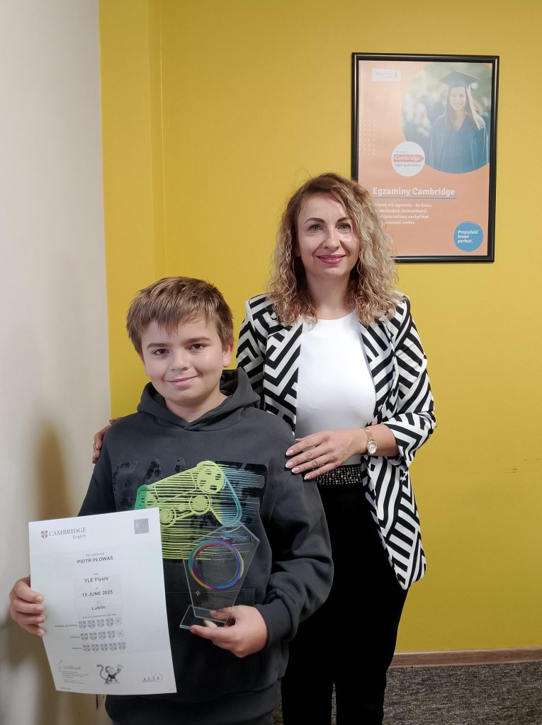 Gala wręczenia certyfikatów Cambridge 2025 15 IMG 20251011 101310 - Helen Doron English
