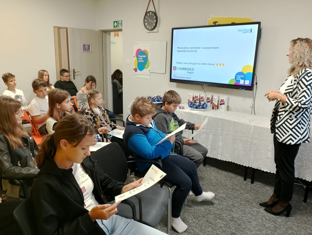 Gala wręczenia certyfikatów Cambridge 2025 20 IMG 20251011 101450 - Helen Doron English