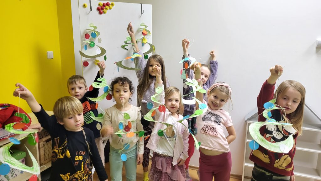 1000048207 - Helen Doron English