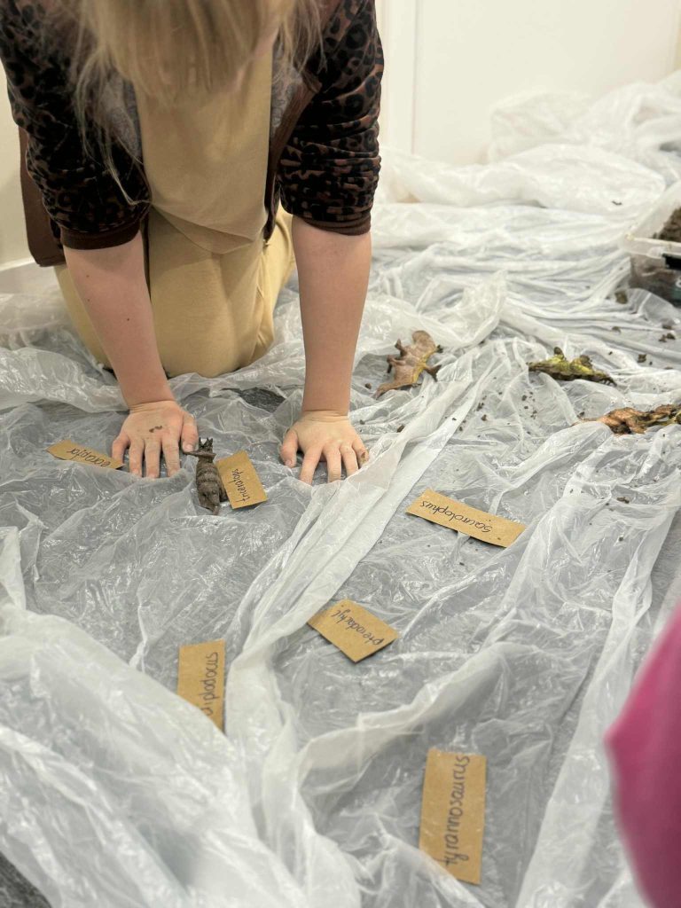 Kreatywne zajęcia w Helen Doron 1 576410969 689535967553041 7481054711000693207 n - Helen Doron English