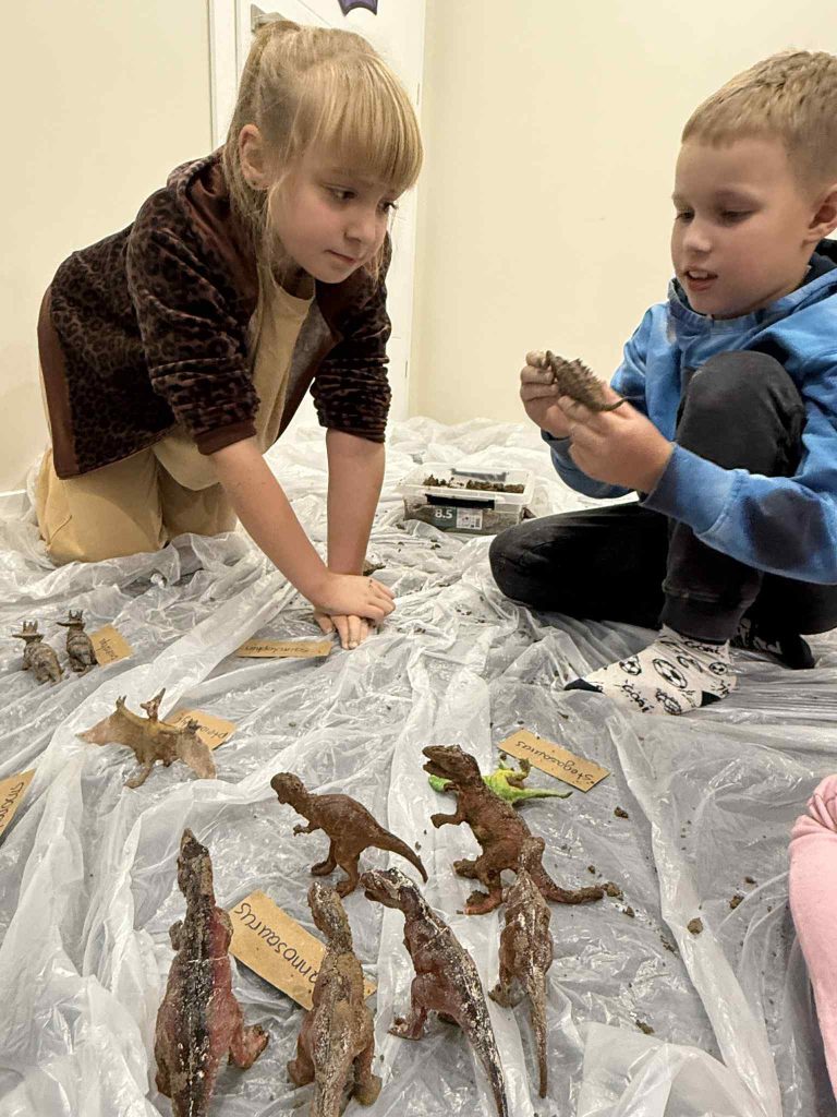 Kreatywne zajęcia w Helen Doron 4 576986618 689535720886399 5052883363972772486 n - Helen Doron English