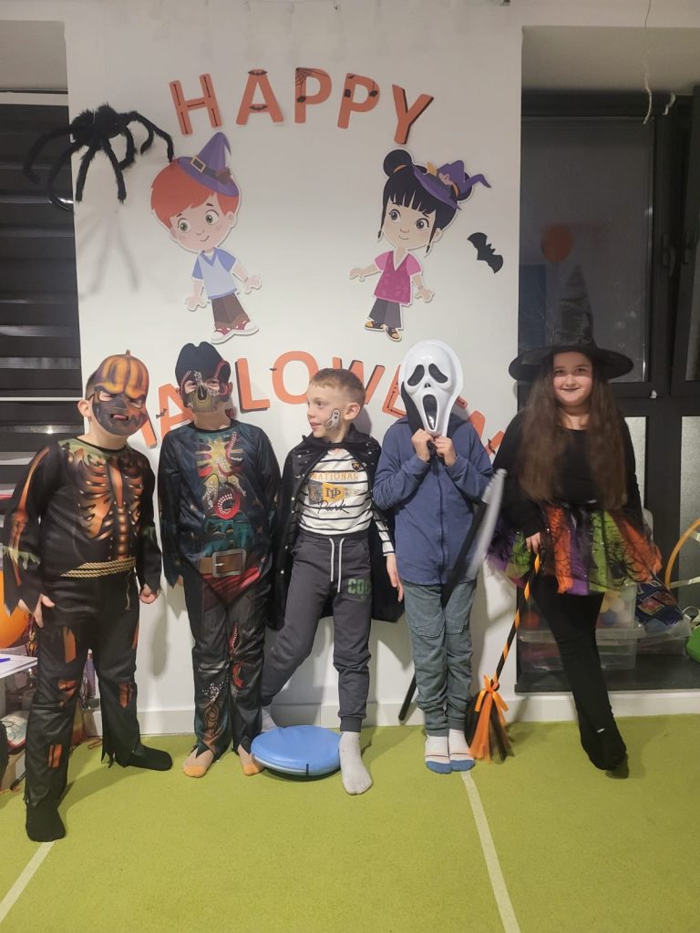 E34F509B D438 422B A204 0AC8C4C0BE57 - Helen Doron English