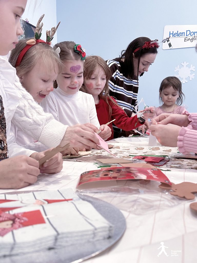 594361018 1478110124315751 3462524794109909188 n - Helen Doron English