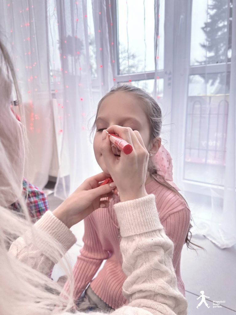 597034857 1478109060982524 8923053807996998516 n - Helen Doron English