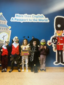 Tydzień Halloween w naszej szkole językowej 15 IMG 6260 - Helen Doron English