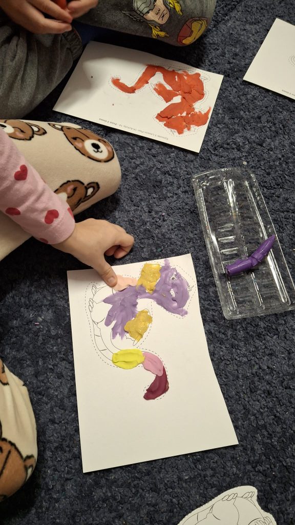 Messenger creation 2CAA7BF1 7C00 4A63 AD67 A8ACF467B441 - Helen Doron English