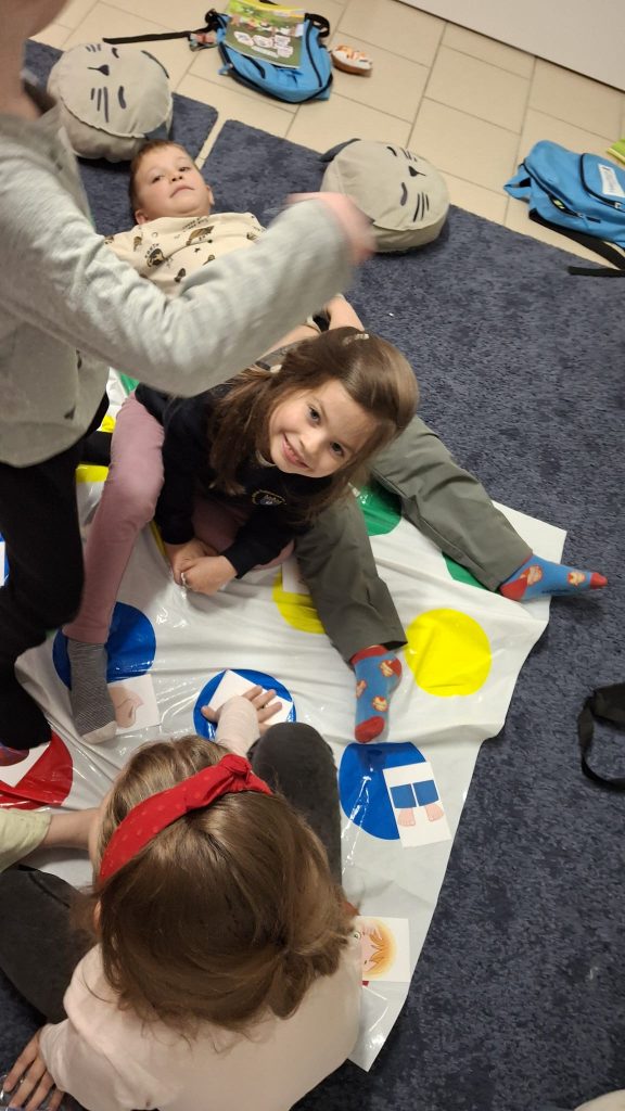 Messenger creation D85D5F7A 8616 4405 8405 DA71D8A7CC9E - Helen Doron English