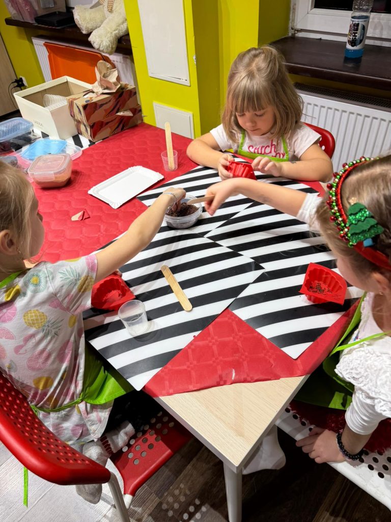 WhatsApp Image 2025 12 07 at 09.48.50 - Helen Doron English