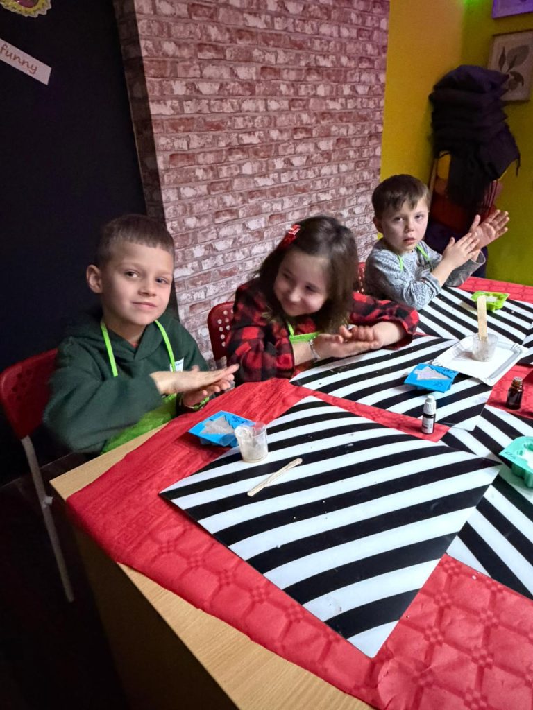 WhatsApp Image 2025 12 07 at 09.48.54 - Helen Doron English