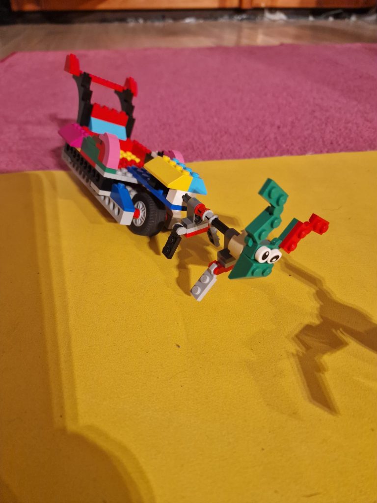 WhatsApp Image 2025 12 08 at 09.31.181 - Helen Doron English