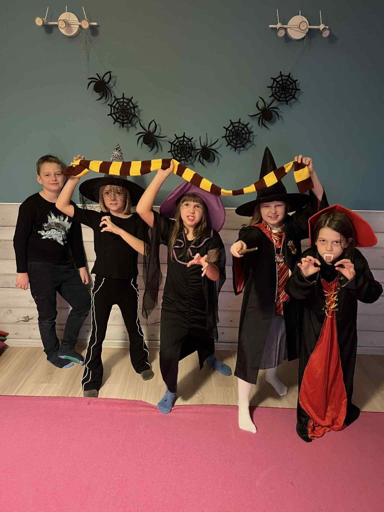 Strrrasznie udany tydzień przed Halloween! 👻🕷️🎃 9 WhatsApp Image 2025 12 08 at 10.02.423 - Helen Doron English