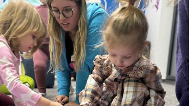 Nauka angielskiego przez zabawę Bibice