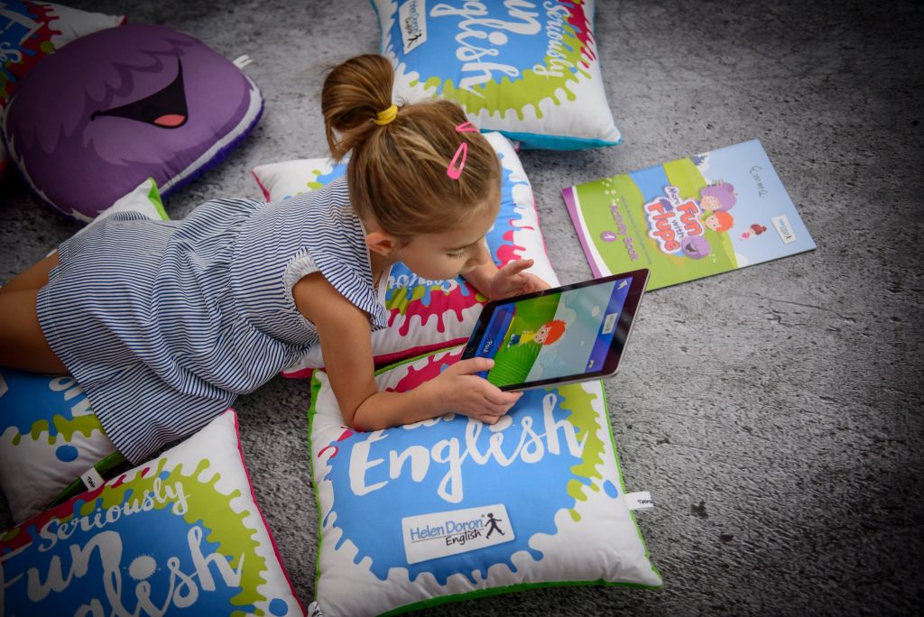 Jak przygotować dziecko do lekcji języka angielskiego – porady dla rodziców
