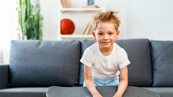 Weekend jak mini wakacje – pomysły na tematyczne dni z dzieckiem w domu