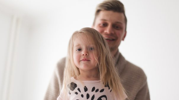 Jak wspierać dziecko, zamiast poprawiać? Słowa, które budują motywację